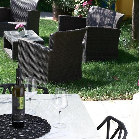 Wine Garden Holiday Home Pula Exteriör bild