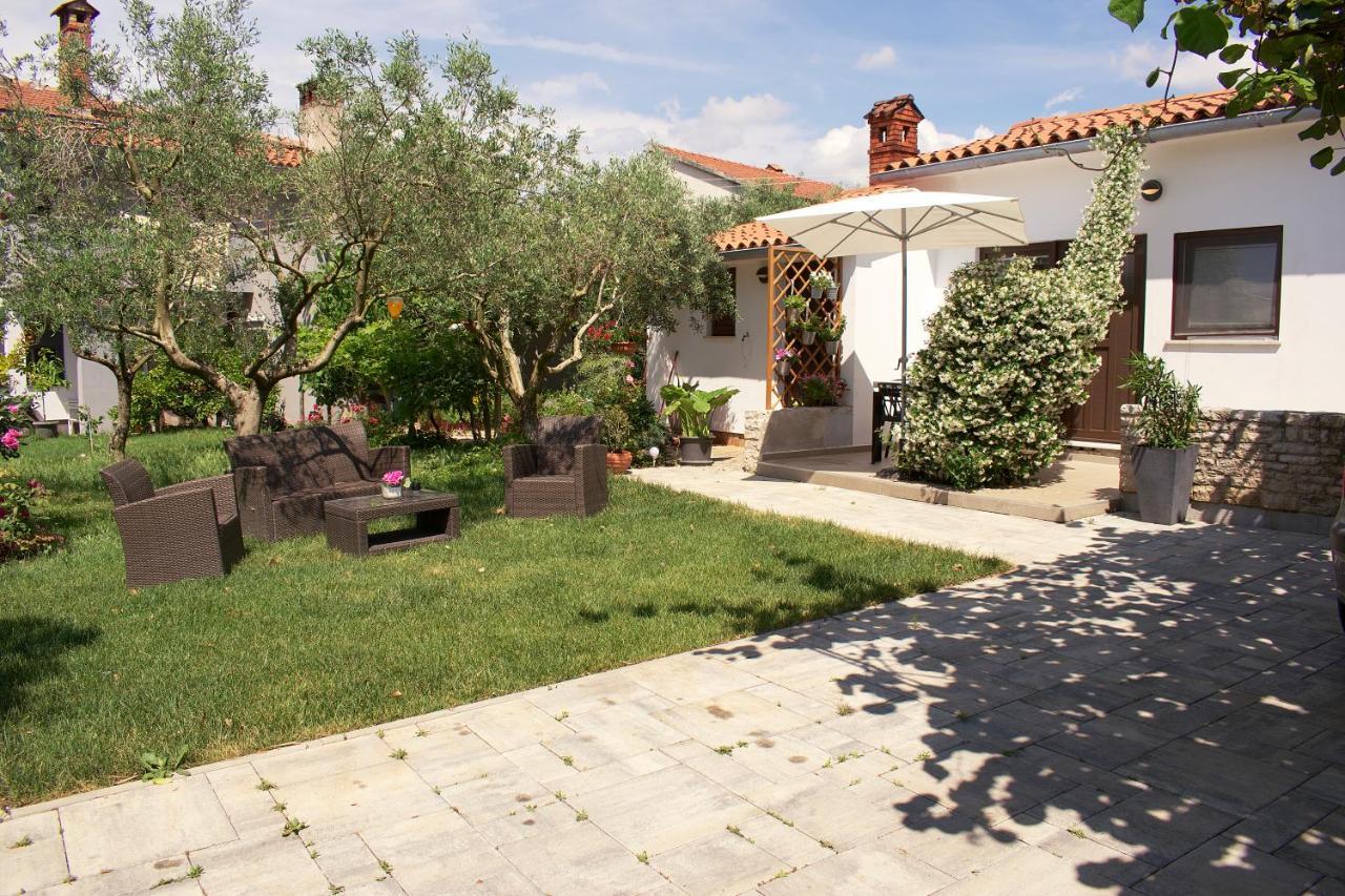 Wine Garden Holiday Home Pula Exteriör bild